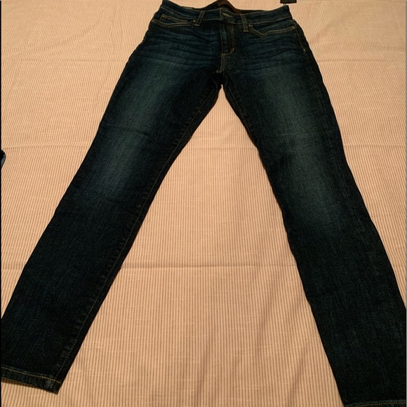 skinny Jeans - Picture 1 of 3